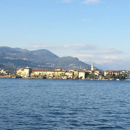 Anly Lägenhet Cannero Riviera